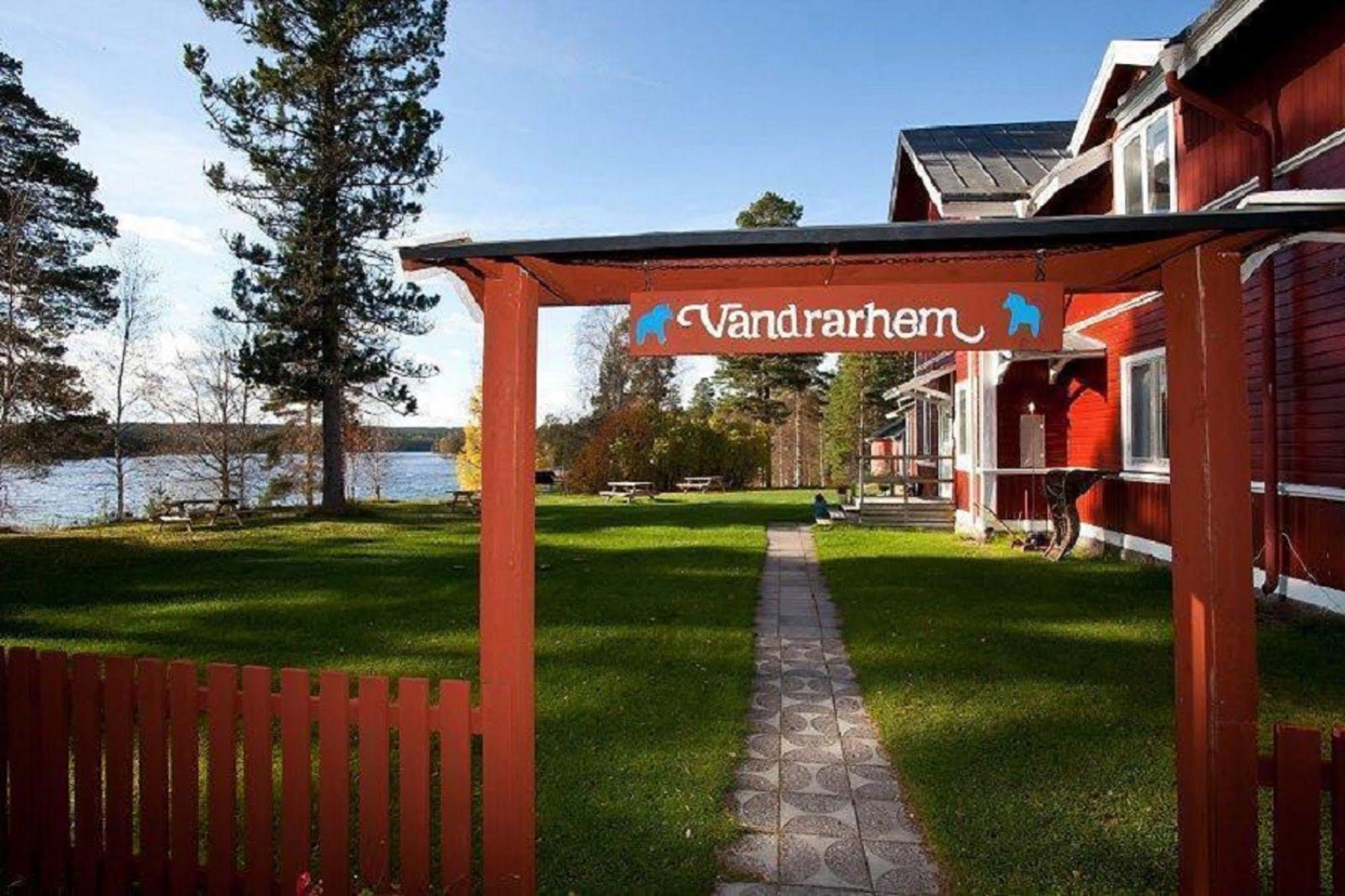 Furudals Vandrarhem Och Sjoecamping Eksteriør billede